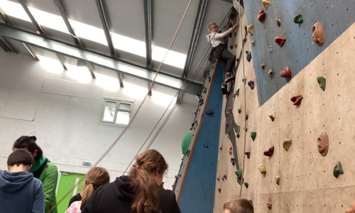 Kingswood Residential: Climbing and bouldering